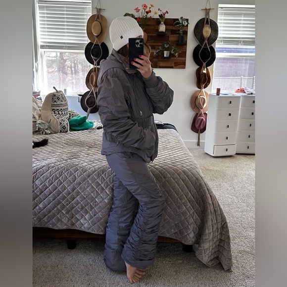 LIFT LOVE SKI SUIT BY FREE PEOPLE - Picture 16 of 17